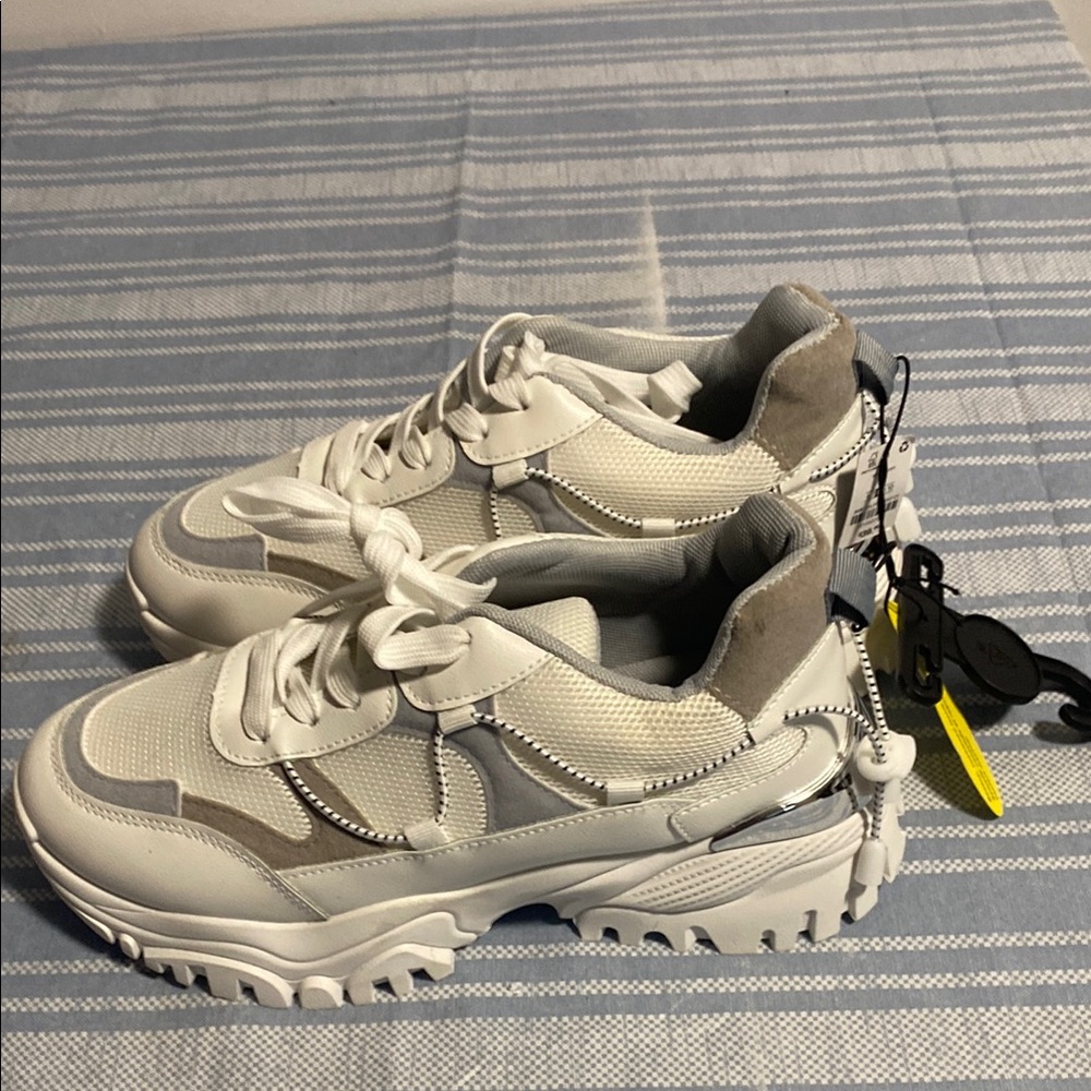 Ardene shoes
New